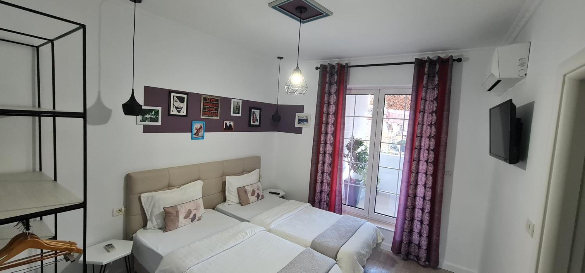 Funky Guest House & Adventures Përmet Exterior foto