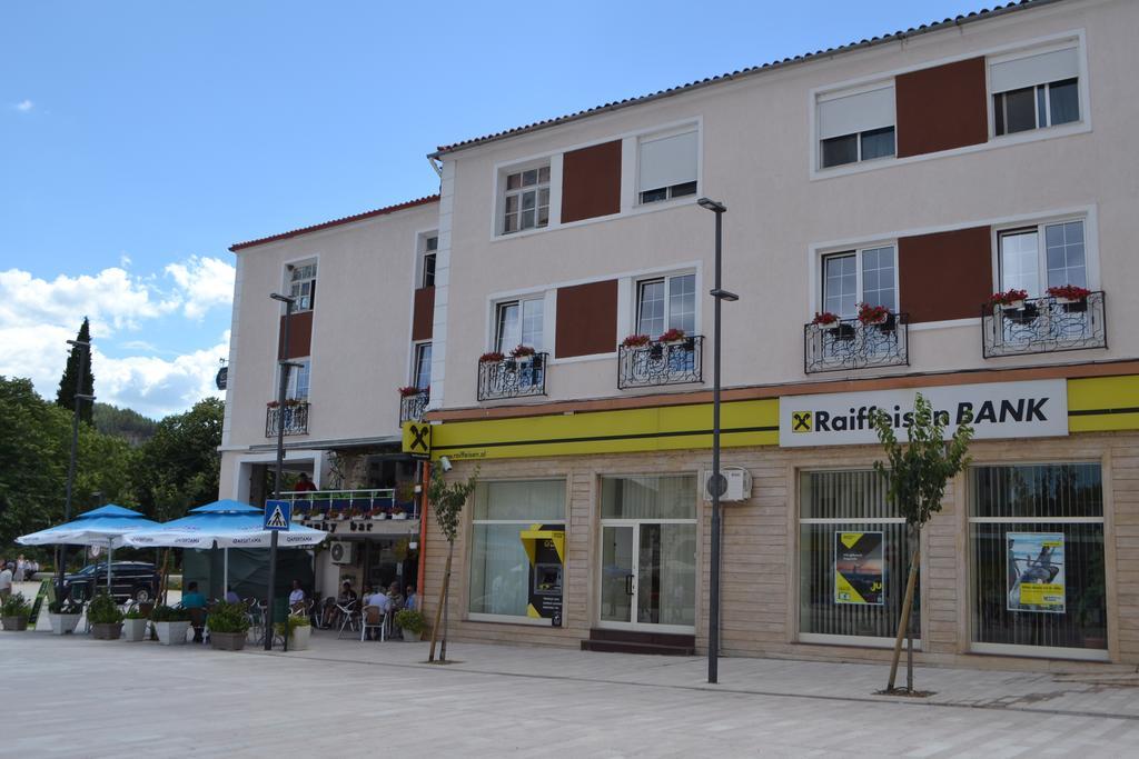 Funky Guest House & Adventures Përmet Exterior foto